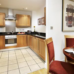Marlin Apts Stratford